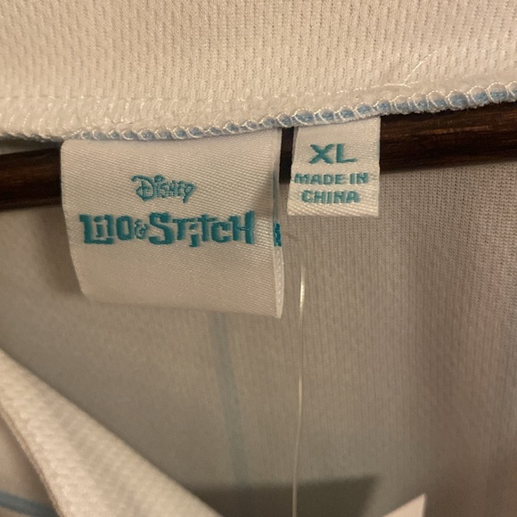 Lilo and stitch xl jersey shirt unisex NWT large stitch on back of button down - Picture 4 of 4